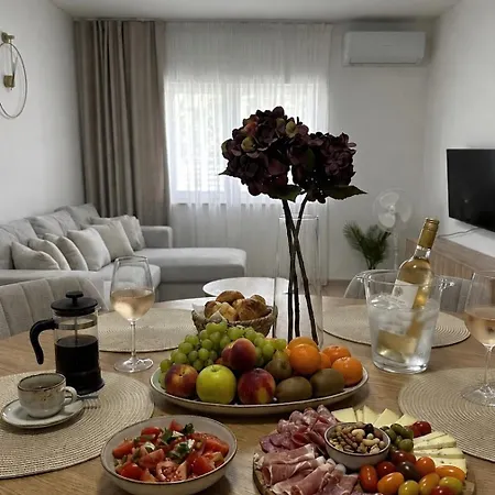 Modra Stone & Sea Apartments, *